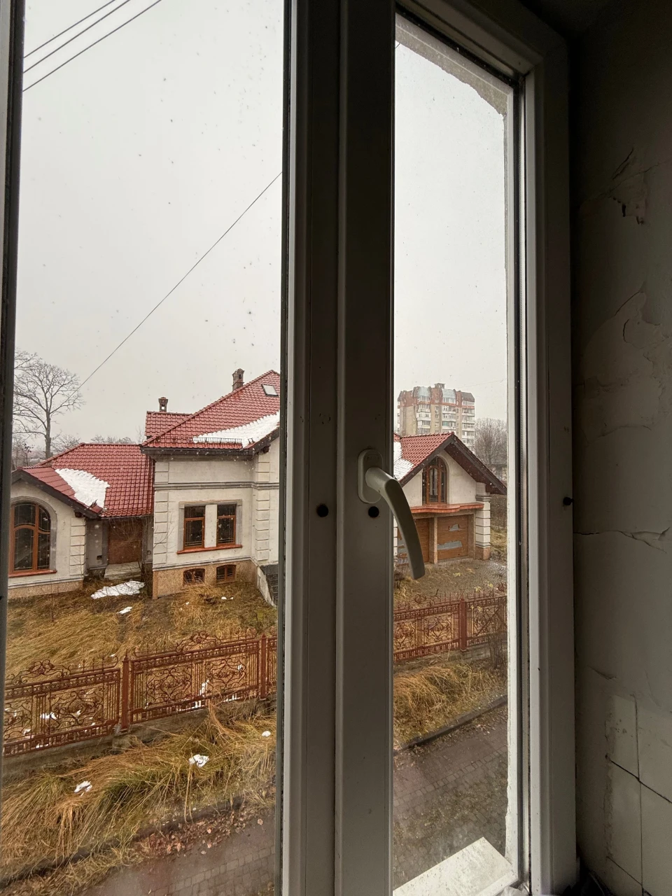 3-х кімнатна простора квартира