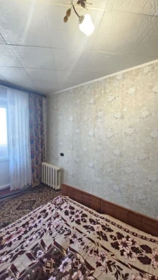 Продается трехкомнатная чешская квартира в Новоднистровске "Сонячный"