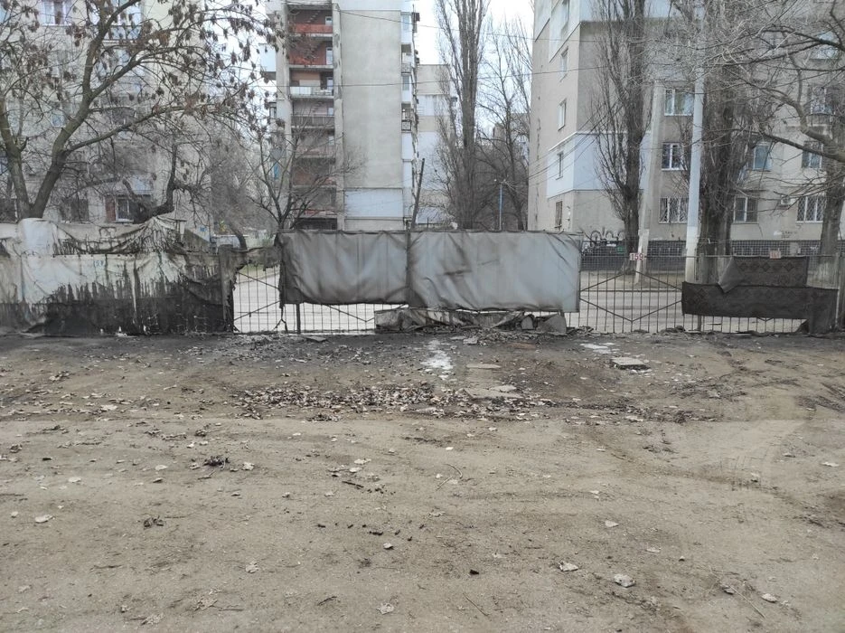 Сдам/продам место на охраняемой стоянке по ул. Бочарова/Ж.