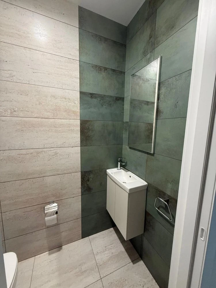 Продаж 2 кімн квартра 60 м² 8/8 м.Дубляни 140000$