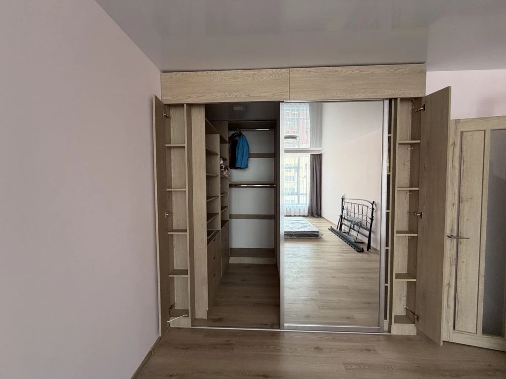 Продаж 2 кімн.квартира 75 м² 7/8 м.Дубляни ,вул.В.Великого