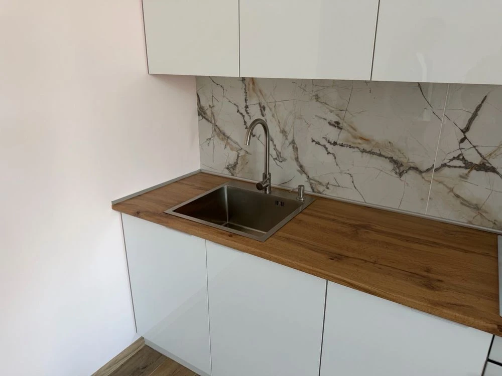 Продаж 2 кімн.квартира 75 м² 7/8 м.Дубляни ,вул.В.Великого