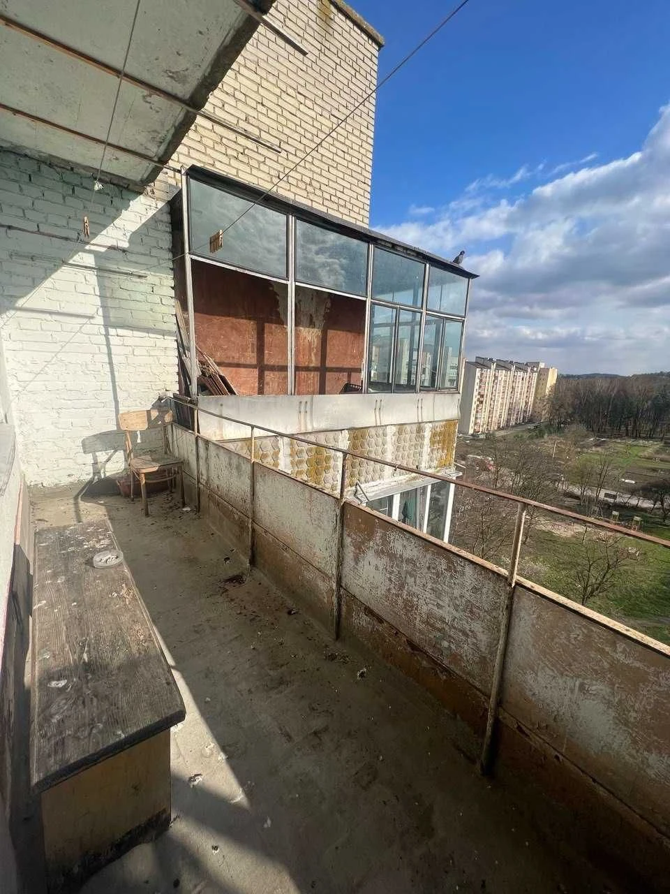 Продається 4-кімнатна квартира в Дублянах, вул. Шевченка