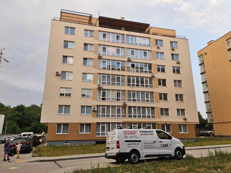Продаж 2к Дубляни В.Великого 64м 1/7ц 79тис ремонт  меблі ко