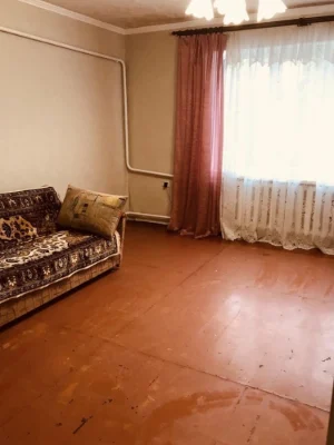 Продам 2-кімнатну квартиру в м. Сновськ, Чернігівська област