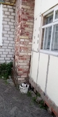 Продам квартиру в 4х квартирному будинку
