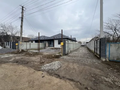 Продам дом с большим участком