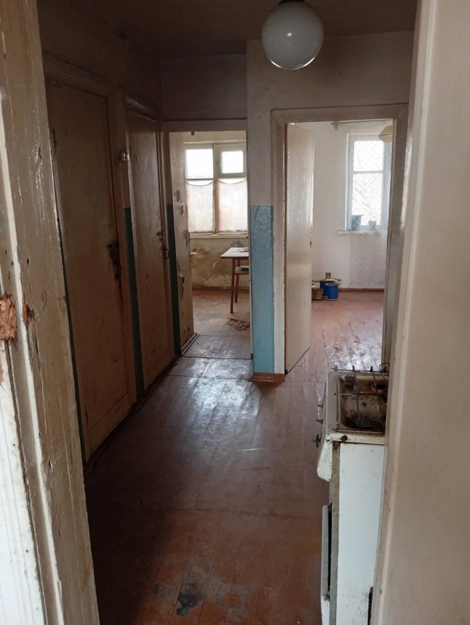 Продаж 4-комнатной квартиры в городе Покров, район Кирова
