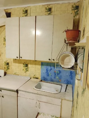 Продам 2х кімнатну квартиру  у  місті  ПОКРОВ  (Дніпропетров