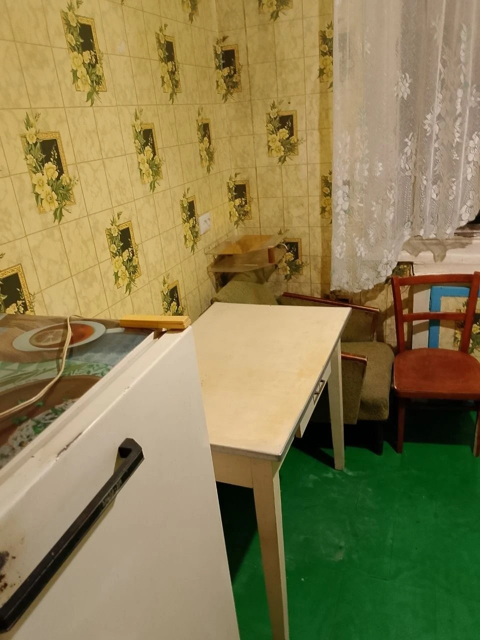 Продам 2х кімнатну квартиру  у  місті  ПОКРОВ  (Дніпропетров