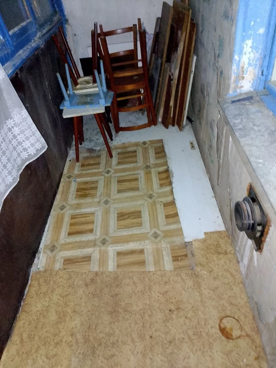 Продам 2х кімнатну квартиру  у  місті  ПОКРОВ  (Дніпропетров