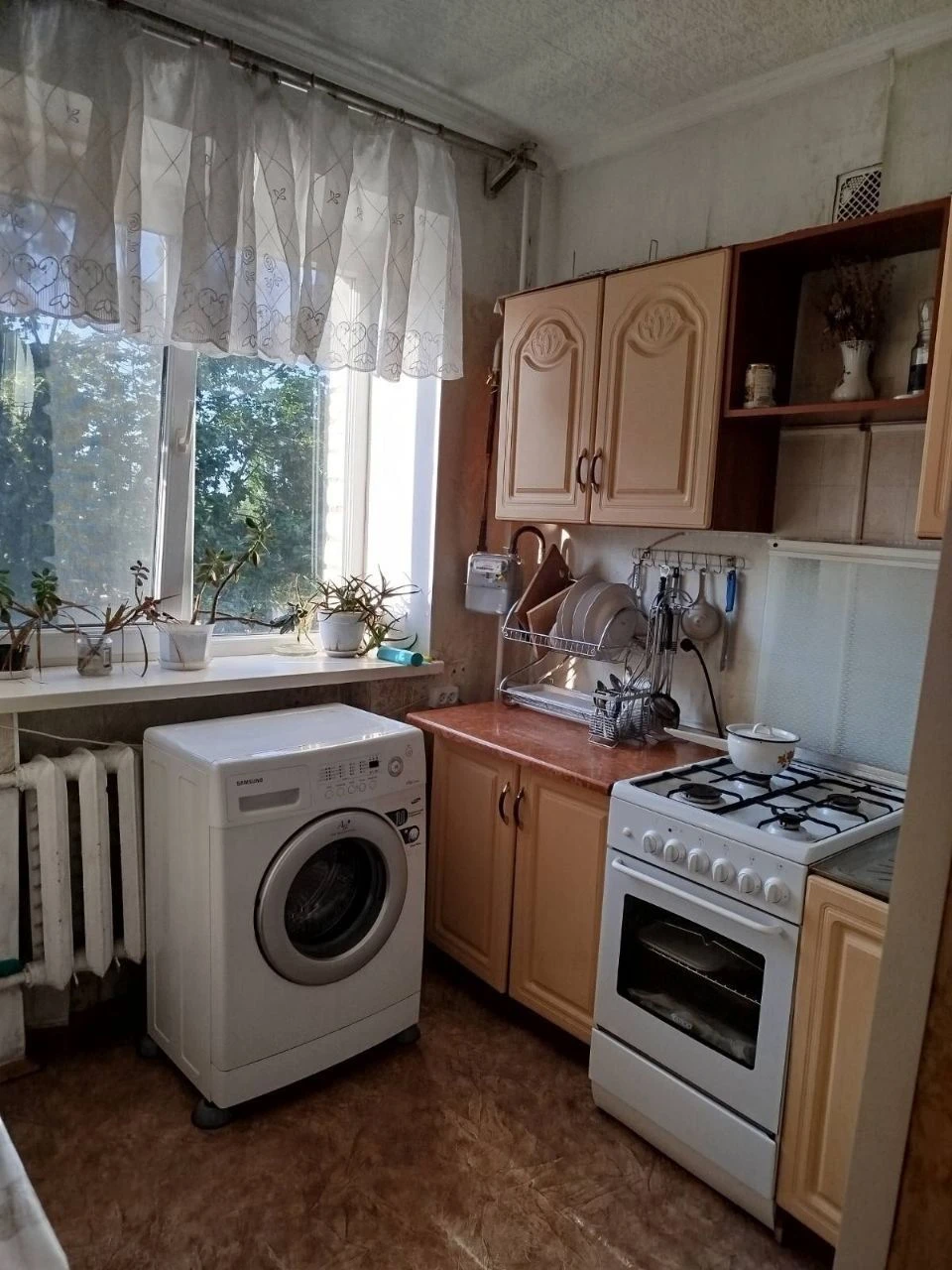 Продається 3-кімнатна квартира
