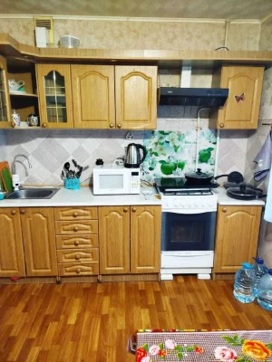 Продам 4к квартиру м. Зеленодольськ