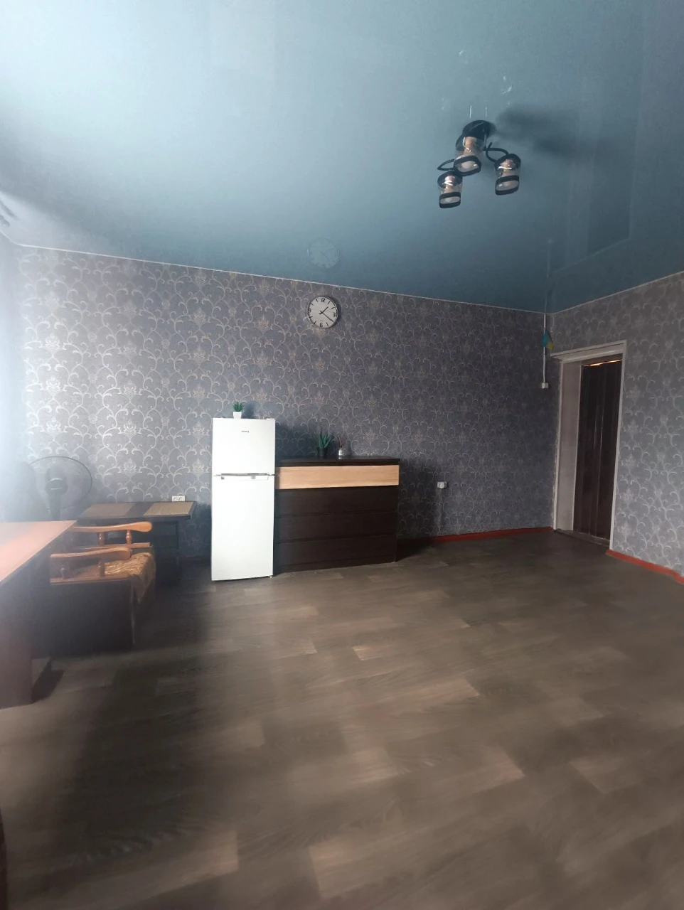 FOR SALE 2-room apartment, Renovated, Middle of the house