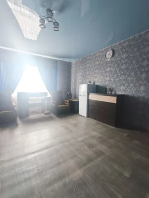 FOR SALE 2-room apartment, Renovated, Middle of the house