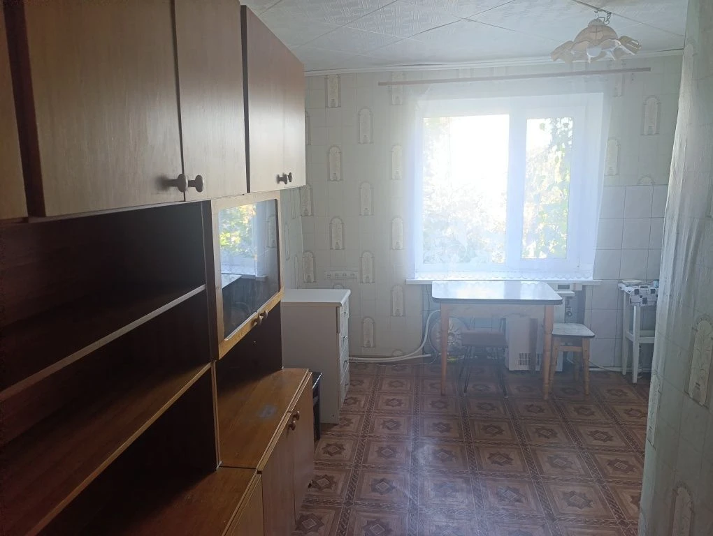 Продам 3 кімнатну квартиру по вул.Центральній