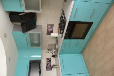 Selling a 3-bedroom apartment