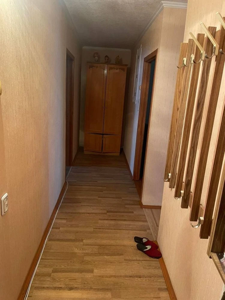 Продам 2-х кімнатну квартиру з АО