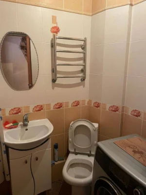 Продам 2-х кімнатну квартиру з АО