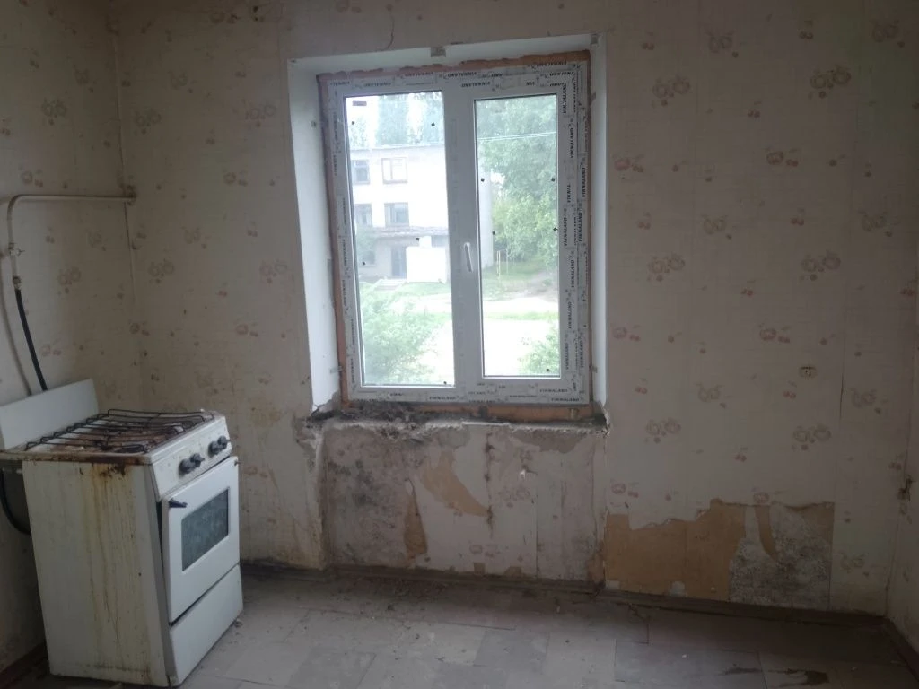 Продам 4-ьох кімнатну квартиру під ремонт