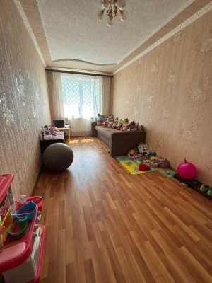 Продаж 2-кімнатної квартири місто Узин.