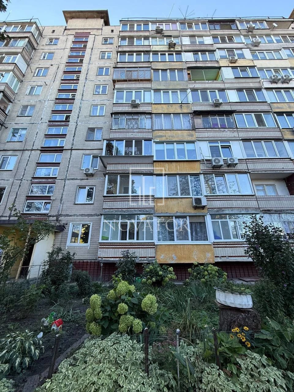 Продається 3к квартира у Боярці