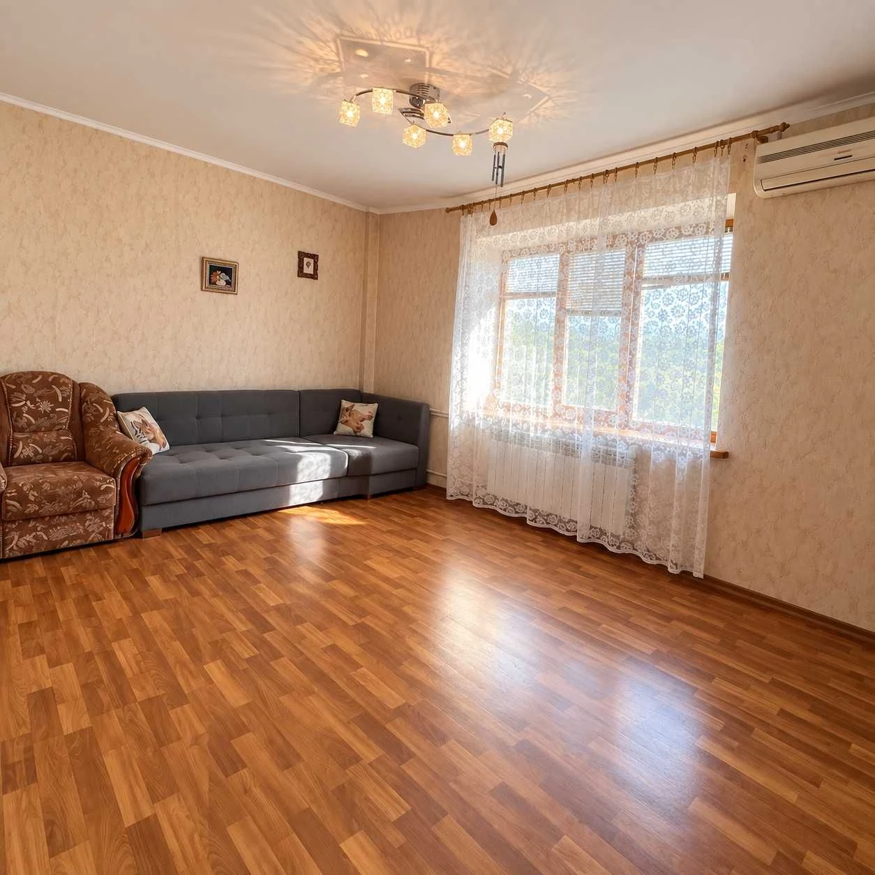 Продається 2-кімнатна квартира з ремонтом в м. Боярка, Сертифікат