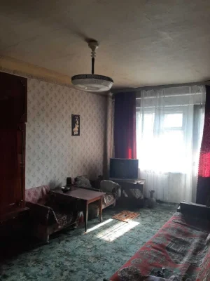 Боярка , центр , продаж 3-х кімнатної квартири в цегляному б
