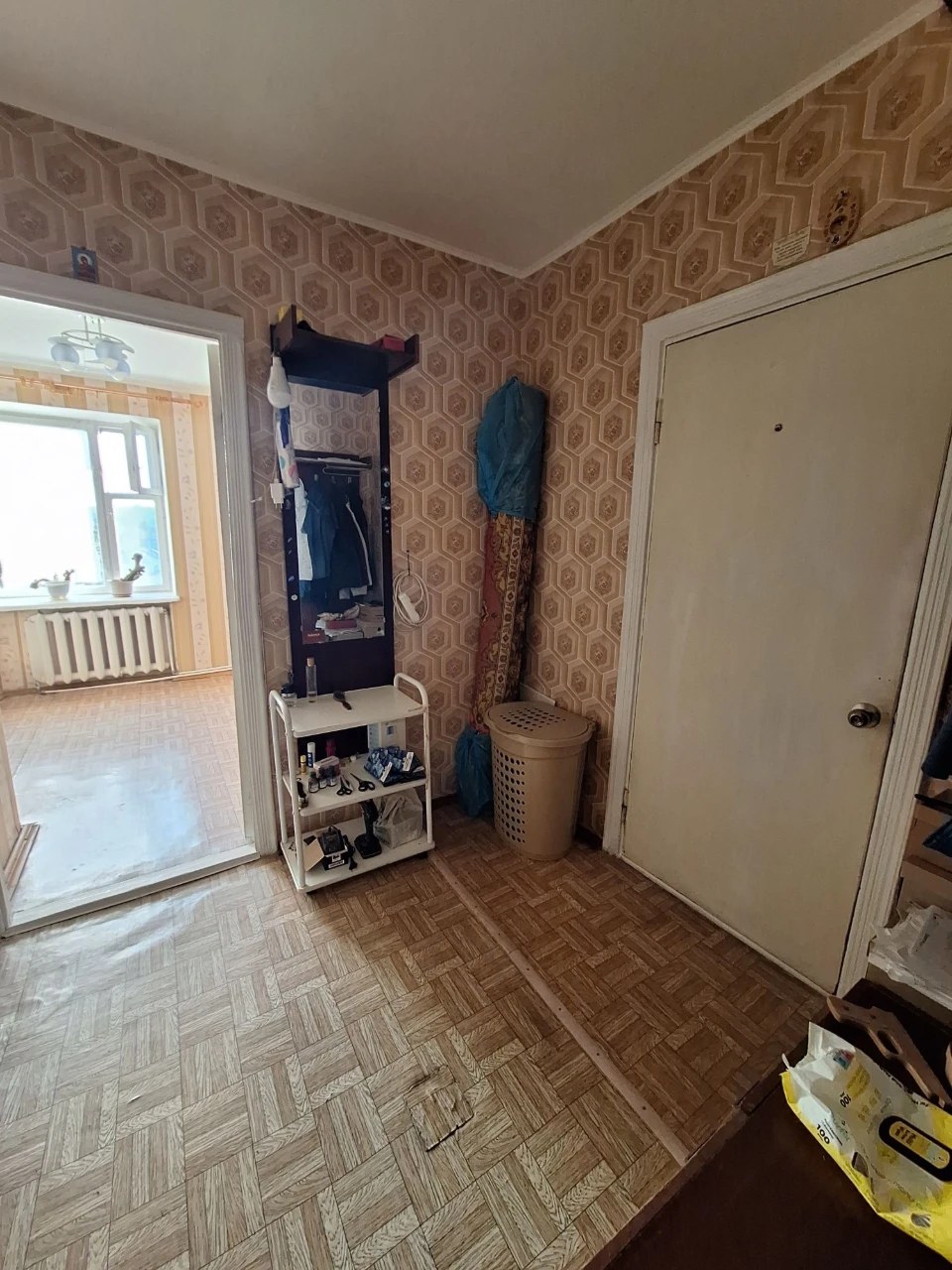 Продаємо 3 кімнатну квартиру  вул. Чернишевського