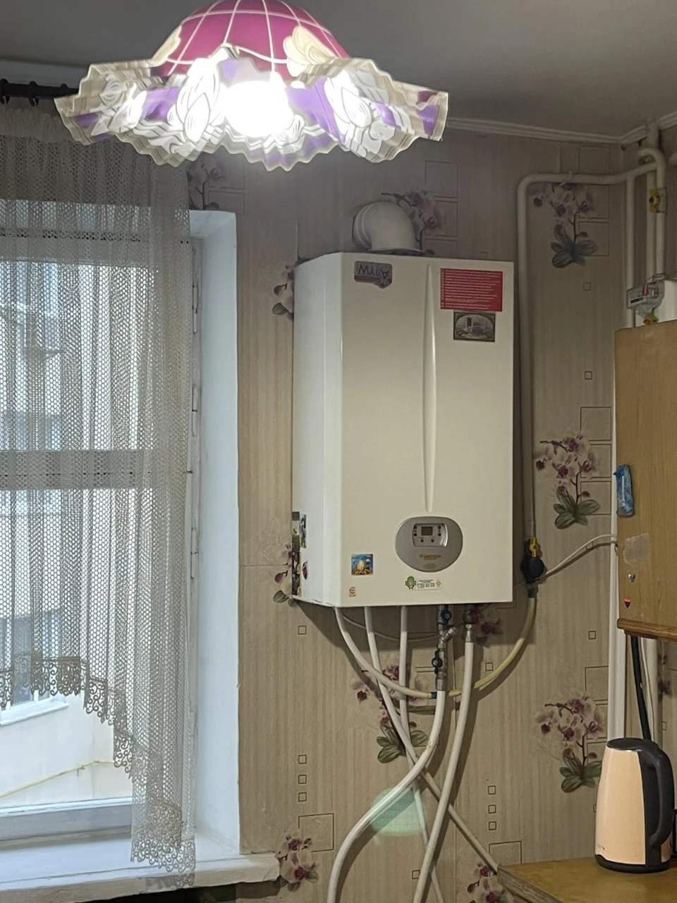 Продаємо 3 кімнатну квартиру  вул. Чернишевського