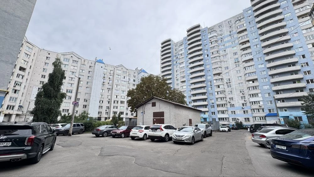 Простора 1к квартира  54.1 м. Боярка вул. Білогородська, 51