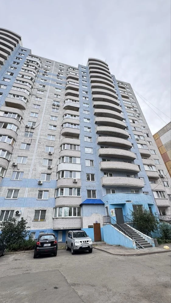 Простора 1к квартира  54.1 м. Боярка вул. Білогородська, 51