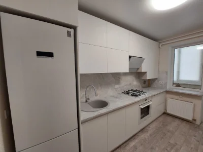Продаж 1-к квартири з ремонтом та підвальним приміщенням