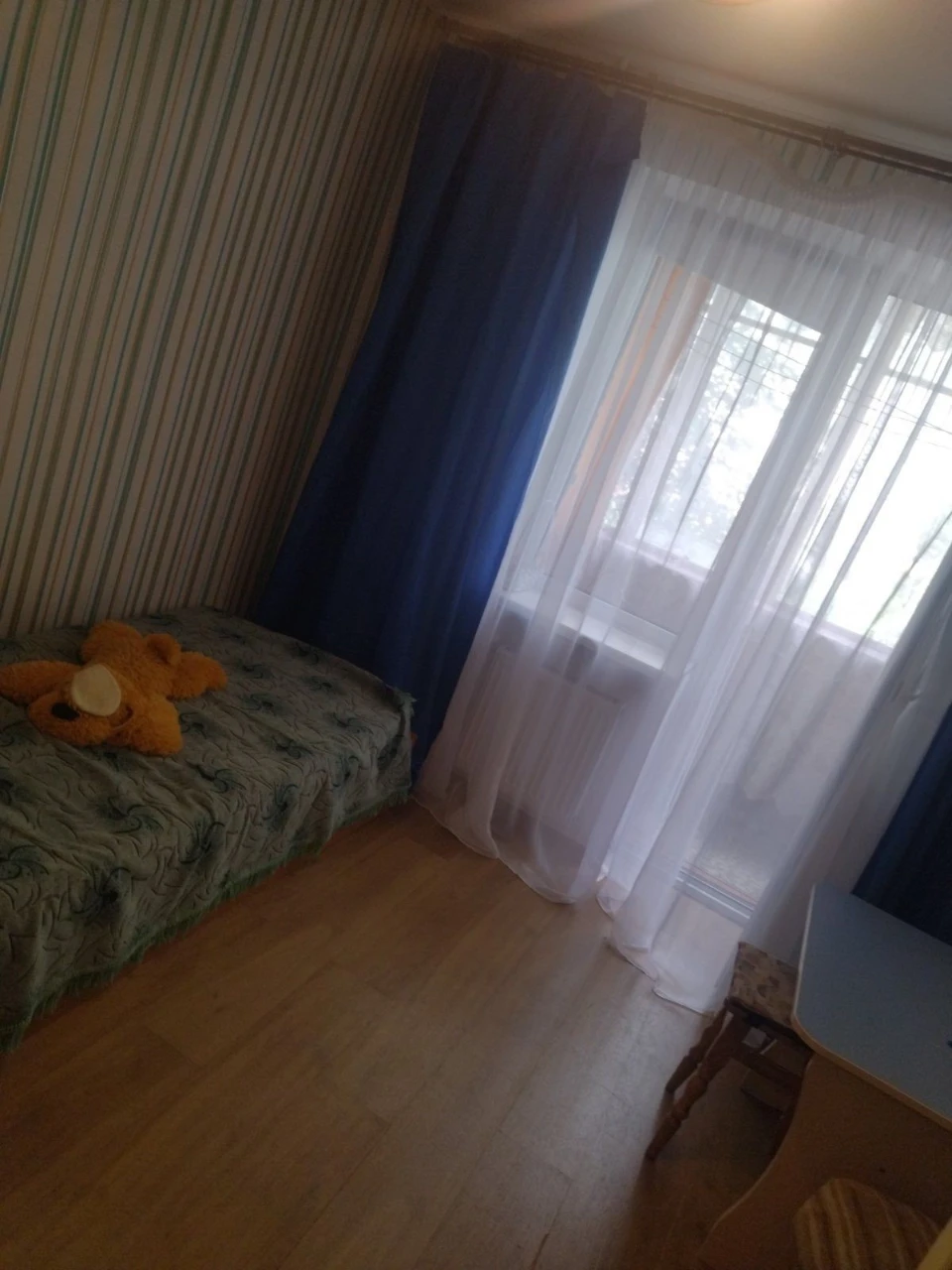 Продаємо 2 кімнатну квартиру вул. Шкільна  1