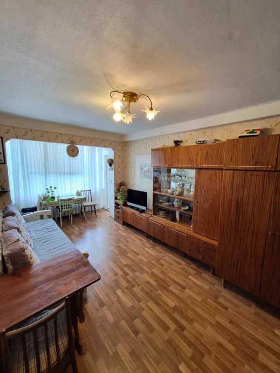 Продается 2-комнатная квартира 69 м2 с индивидуальным отоплением