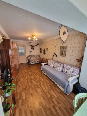 Продам 2-х кім квартиру 69м2 з індивідуальним опаленням