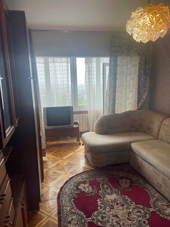 3-кімнатна квартира  (загальна — 63,8 м²; житлова — 41,5 м²)