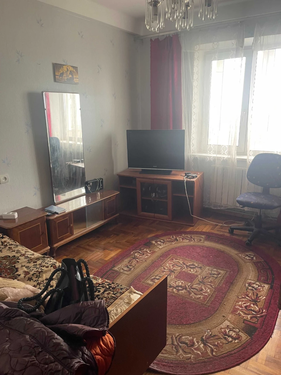 3-кімнатна квартира (загальна — 63,8 м²; житлова — 41,5 м²)