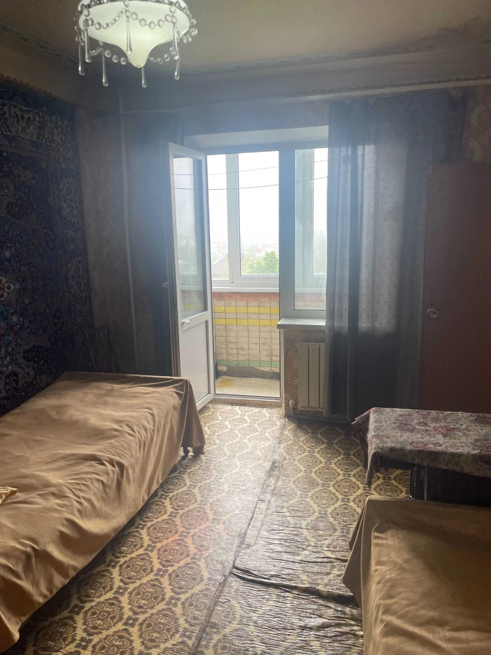 3-кімнатна квартира (загальна — 63,8 м²; житлова — 41,5 м²)