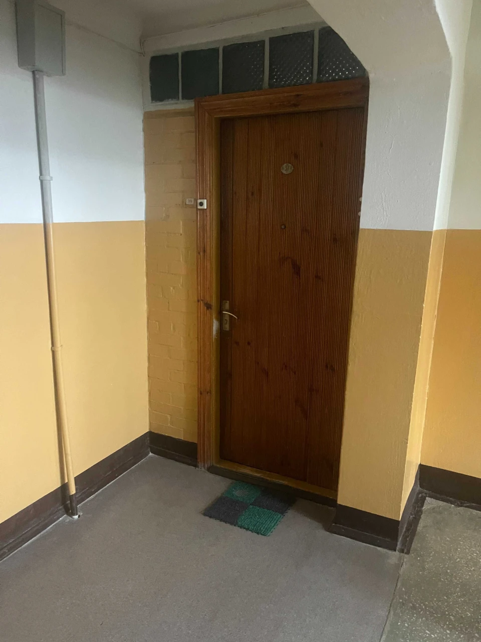 3-кімнатна квартира (загальна — 63,8 м²; житлова — 41,5 м²)