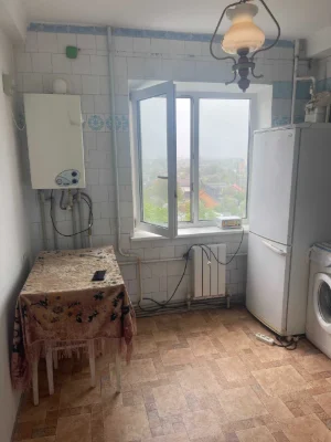 3-кімнатна квартира (загальна — 63,8 м²; житлова — 41,5 м²)