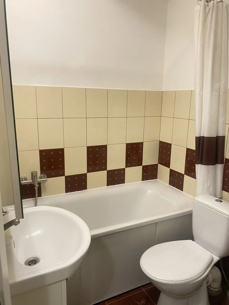 Продаж 3-кімнатного квартири в Таунхаусі 54 м2. Центр, вул. Гоголя.