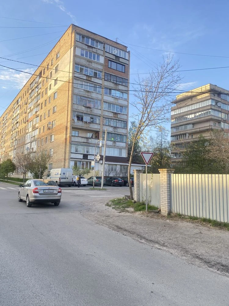 Продаж 3-кімнатного квартири в Таунхаусі 54 м2. Центр, вул. Гоголя.
