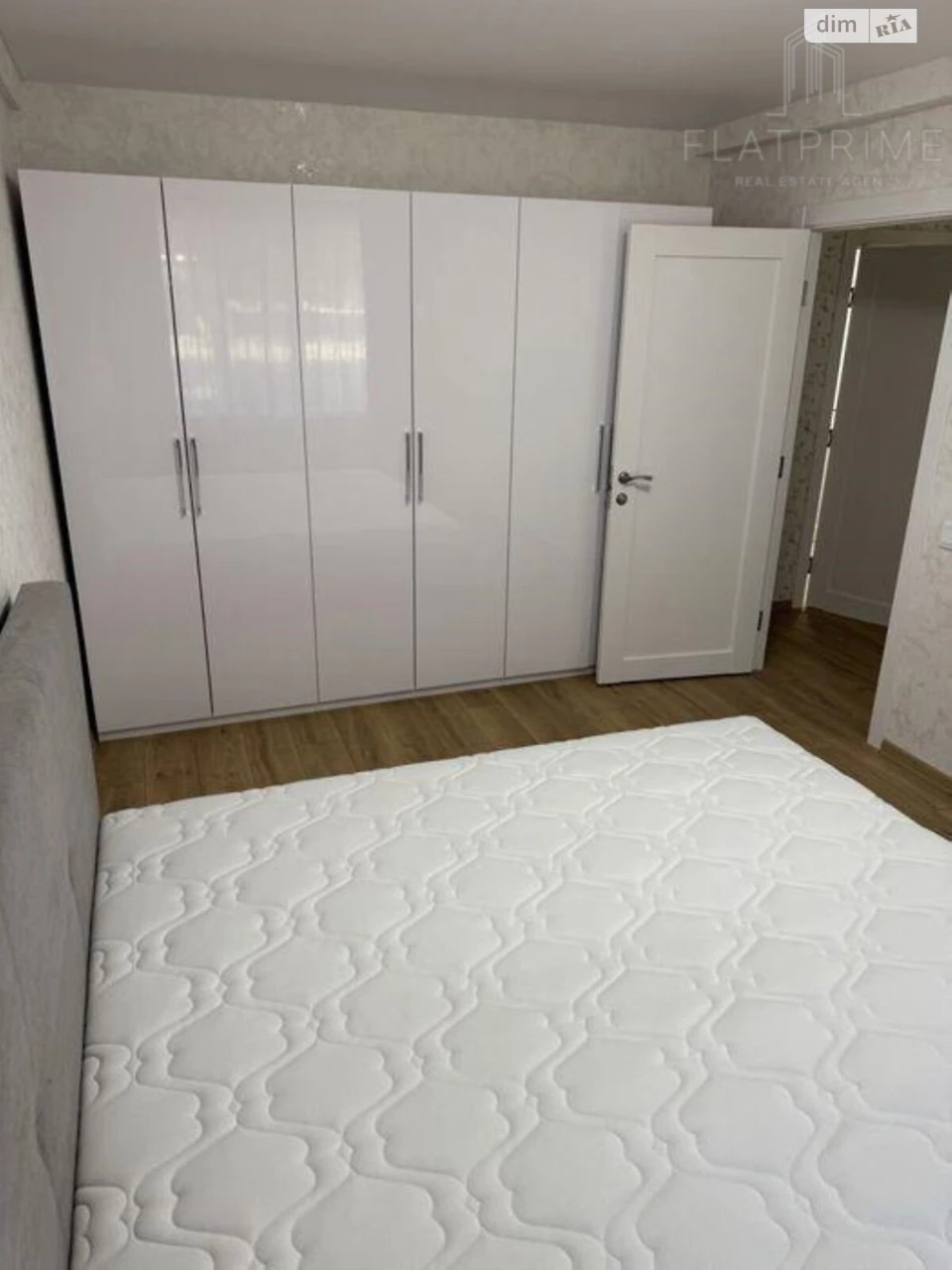 Продаж Квартира Сирець