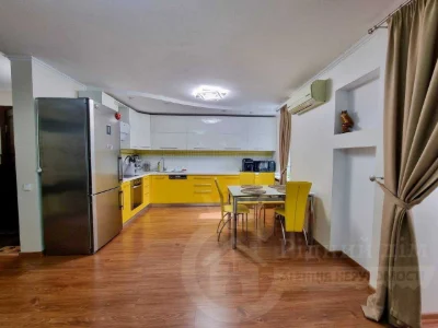 Sale of a 3-room apartment in Ukraine, Sovnova Street