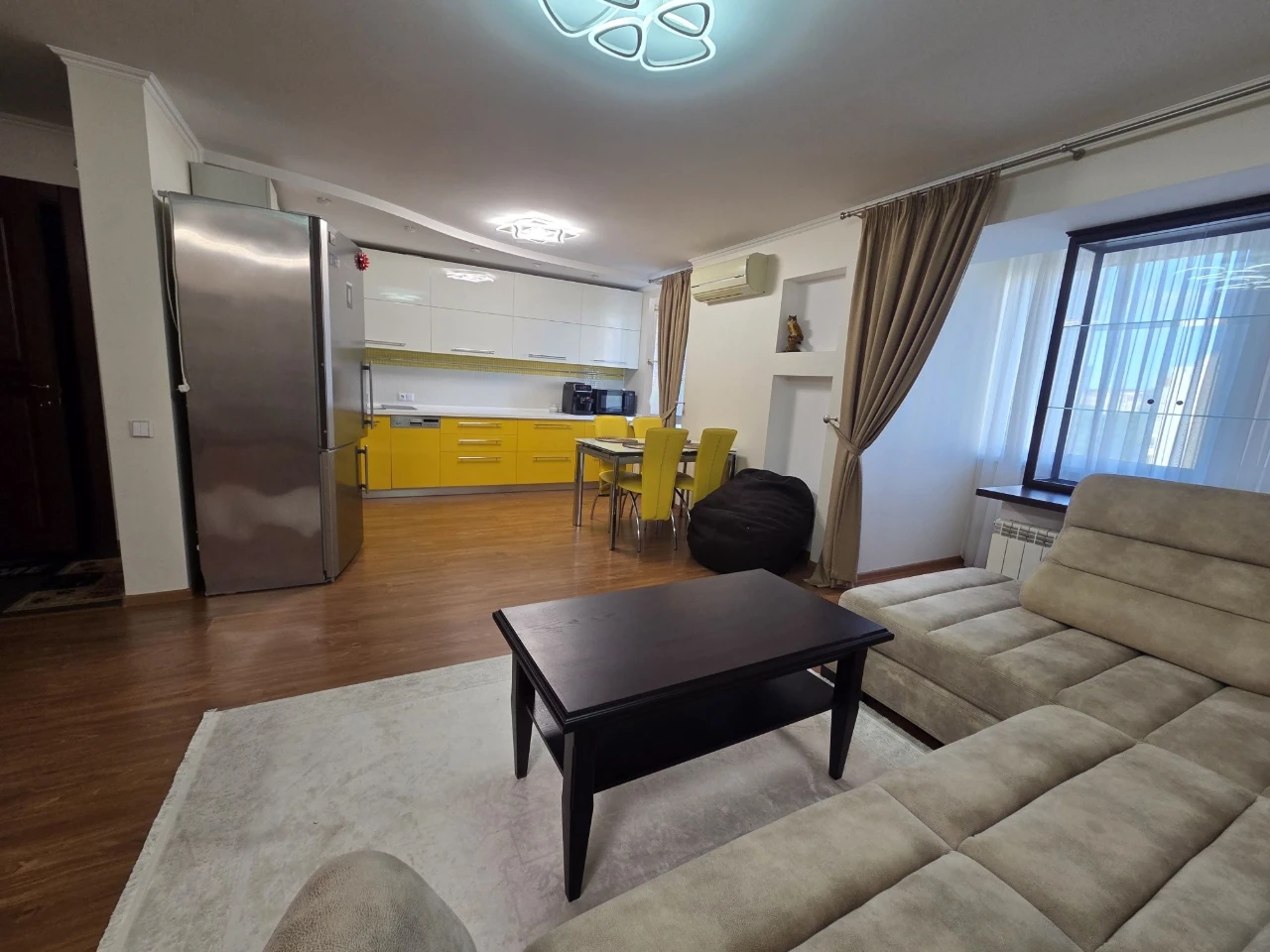 Sale of a 3-room apartment in Ukraine, Sovnova Street