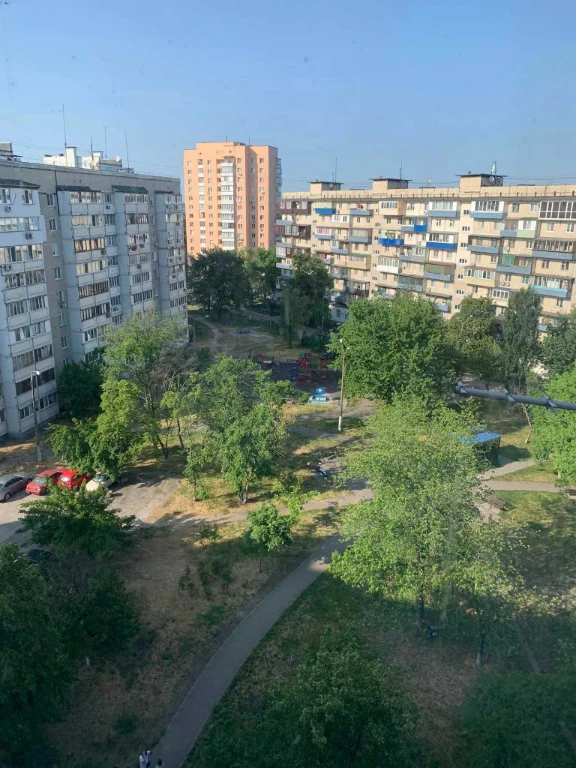 3 кімнатна по вартості 1 кімнатної аїнка ваучер/сертифі