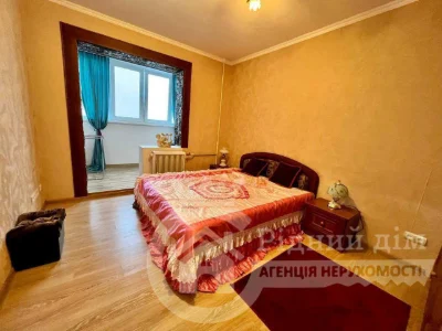 Продам 3К квартиру аїнка біля р.Дніпро