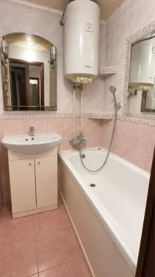 Продажа 1-комнатной квартиры, вся бытовая техника