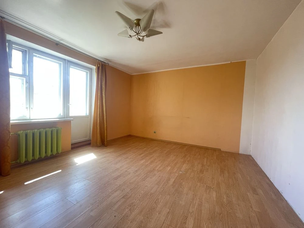 For sale 1-bedroom apartment in Ukraine, st. Sosnova, 1